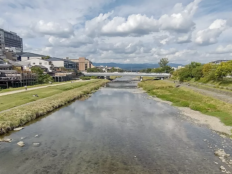 三条河原の現在